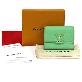 Portafoglio Trifold Capucines XS in pelle Louis Vuitton