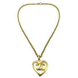 Pendente a cuore CC in metallo di Chanel