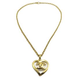 Pendente a cuore CC in metallo di Chanel