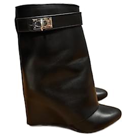 Givenchy Shark Pelle Nera 38