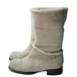 Botas de ante beige claro CHANEL con forro de oveja T40 IT