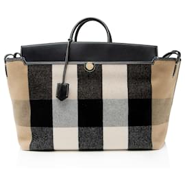 Tote XL in lana a quadri Burberry