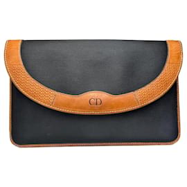 Clutch in pelle vintage Dior nero e marrone