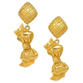 Orecchini a clip in metallo CC Rhombus di Chanel