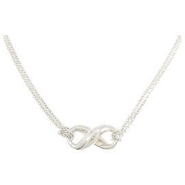 Tiffany & Co Tiffany Figure 8 Necklace in Silver 925