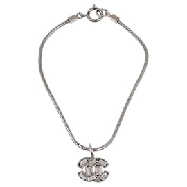 Chanel CC Chain Metal mit Kunstperlen