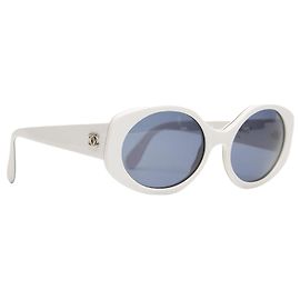 Chanel Sonnenbrille aus Weißgold Logo 08850 C0200