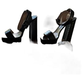 Jimmy Choo Sandalen aus grünem Leder mit Krokodilprägung