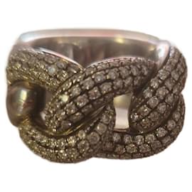 Anillo Pianegonda de plata con pavé
