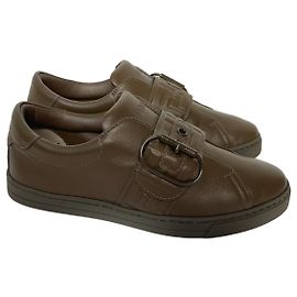 Fendi Sneaker aus Leder Khaki