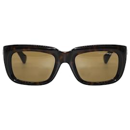 Sonnenbrille in dunklem Schildpatt von Alexander McQueen