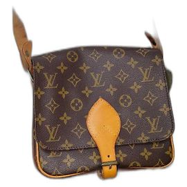 Louis Vuitton Cartouchière Monogram Tela