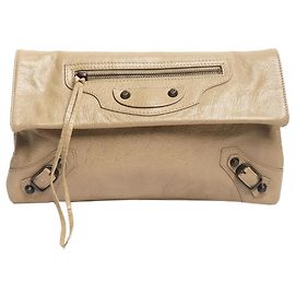 Balenciaga Clutch urbano neutro