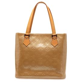 Louis Vuitton Beige Monogram Vernis Houston