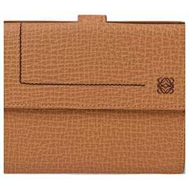 Cartera Trifold Anagram Loewe en Caramelo
