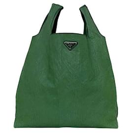 Bolso Eco Tote Prada en cuero verde