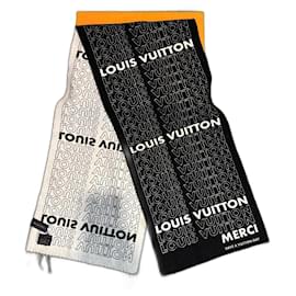 Louis Vuitton MP2121 Black Wool Scarf