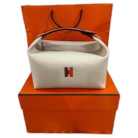 Pochette Hermès Beige in Cotone