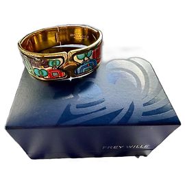 Brazalete grande de oro con cierre Frey Wille - Diseño Hundertwasser