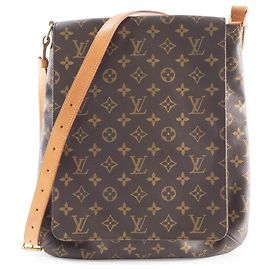 Sac à épaule Musette Louis Vuitton