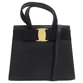 Bolsa de couro Vara Ribbon 2 em 1 da Salvatore Ferragamo