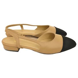Autre Marque Scarpe Slingback Bicolori in Pelle e Tela Nero Beige
