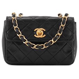 CHANEL - Mini Borsa Wallet On Chain in Pelle Nera Vintage