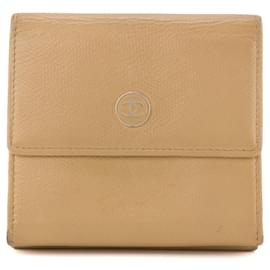 CHANEL - Cartera Chanel de cuero graneado beige vintage