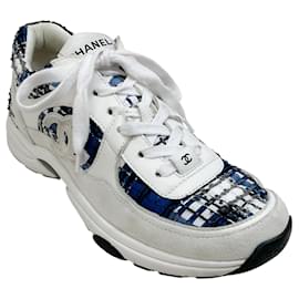 Chanel Sneakers aus Weißem / Blauem Tweed Marke 24P