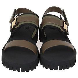 Autre Marque Sandali Mederic in pelle verde oliva e tessuto tecnico di Guiseppe Zanotti