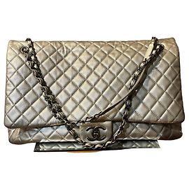 Borsa Chanel Classic XXL Airlines Pelle Caviar Argento