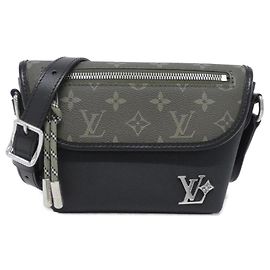 Bolsa de Ombro Louis Vuitton Pulse Wearable Wallet M12618
