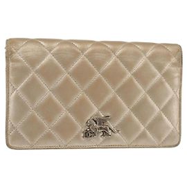 CHANEL Portafoglio Lungo Matelassé in Pelle di Agnello Oro CC Auth 143008