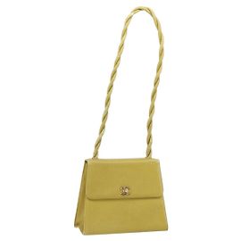 CHANEL Twist Shoulder Bag Caviar Skin Green Gold CC Auth gh1064