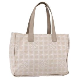 CHANEL Nuova Borsa Tote da Viaggio Nylon Beige Oro CC Auth mr1575