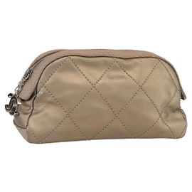 Pochette in pelle CHANEL Paris Biarritz oro CC Auth BA8468