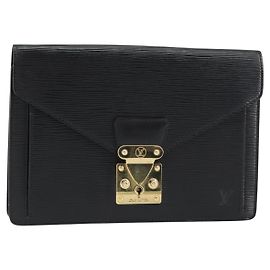 LOUIS VUITTON Epi Serie Dragonne Clutch Bag Nero M52612 LV Auth ep12293