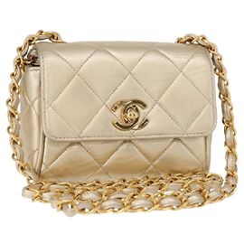 CHANEL Mini Matelassé 13 Borsa a Spalla con Catena in Pelle Oro CC Auth 156634SAM