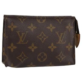 LOUIS VUITTON Monogram Poche Toilette 15 Pouch M47546 LV Auth BA8359
