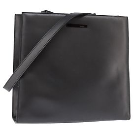 Borsa a mano in pelle GUCCI 2 in 1 Nera 001 2058 1853 6 Auth 145484