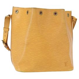 LOUIS VUITTON Borsa a Spalla Petit Noé Epi Gialla M44109 LV Auth 153869