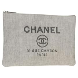 CHANEL Clutch Tasche Canvas Grau CC Auth 148530M - Chanel