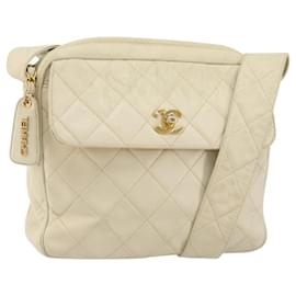CHANEL Borsa a Spalla Matelassé in Pelle di Agnello Bianco Oro CC Auth 156813