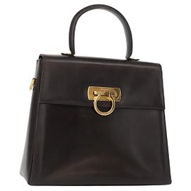 Borsa a mano Gancini in pelle nera e oro Auth 153902 di Salvatore Ferragamo
