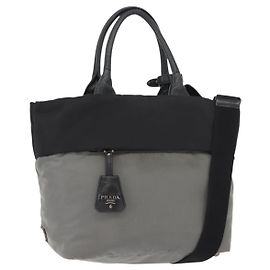 Borsa a mano PRADA in nylon 2 vie nera e grigia Auth ep11418