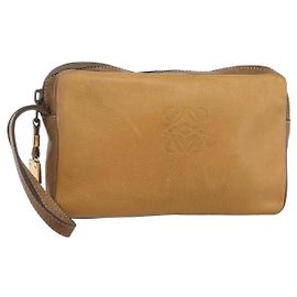 LOEWE Borsa Clutch Anagram in Pelle Beige Auth bs30633