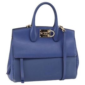 Borsa a mano in pelle Gancini Salvatore Ferragamo 2 in 1 Blu Oro Auth 150875