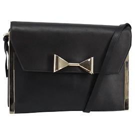 Chloé Chloe Schultertasche aus Leder Schwarz Gold Auth ep11990
