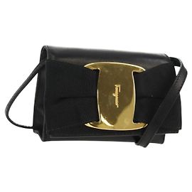 Borsa a Spalla Vala in Pelle Nera e Oro Auth BA8393V di Salvatore Ferragamo
