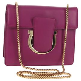 Borsa a spalla a catena Salvatore Ferragamo in pelle viola e oro Auth 152688V